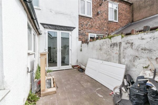 Sedgley Road, Woodsetton, Dudley, West Midlands DY1 4NE