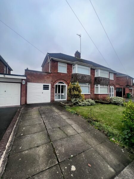 Cedar Avenue, Bilston, West Midlands WV14 9TN