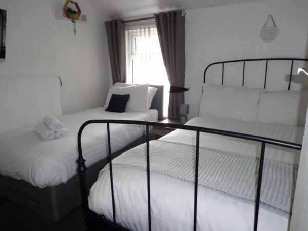 Marsden Hotel, Withnell Road, Blackpool, FY4 1HF