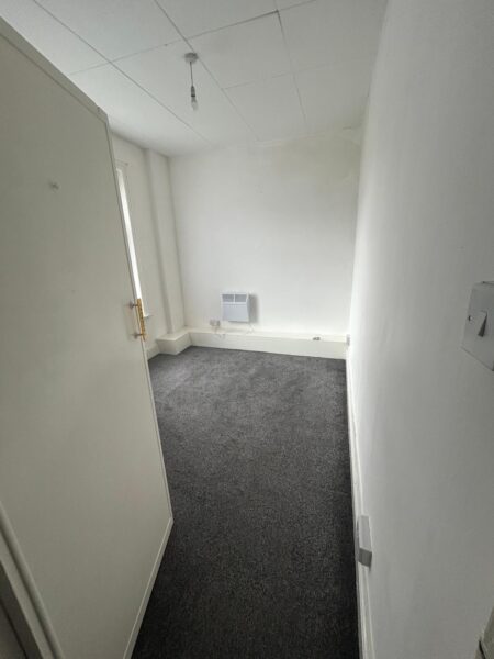 Market Street, Shaw, OL2 8NH