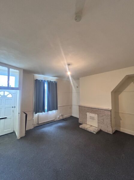 Wyndale Road, Oldham OL8 3DB