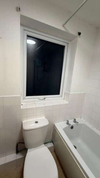 Elmore Court, Nottingham, NG7 4BE