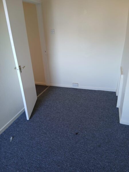 Wyndale Road, Oldham OL8 3DB