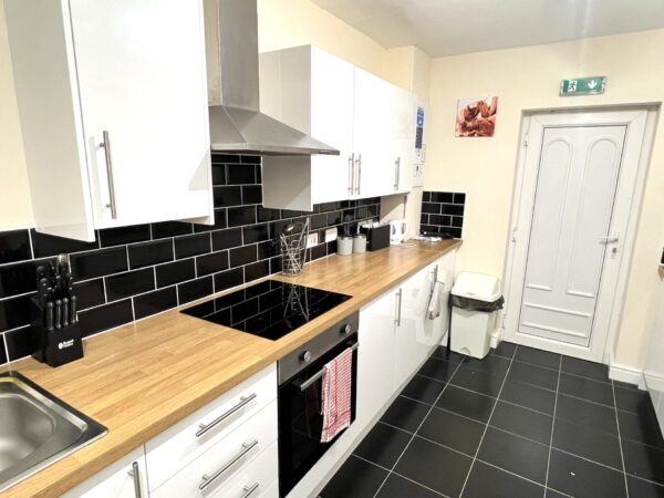 Woodlands Road, Woodlands, Doncaster, DN6 7JY