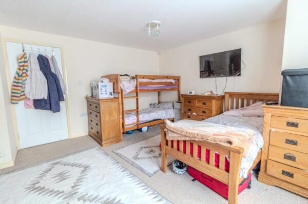 Howard Court, Walter Street, Nottingham, NG7 4GD