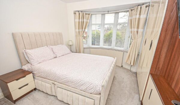 Half Acre Road, Bamford, Rochdale, OL11 4DF