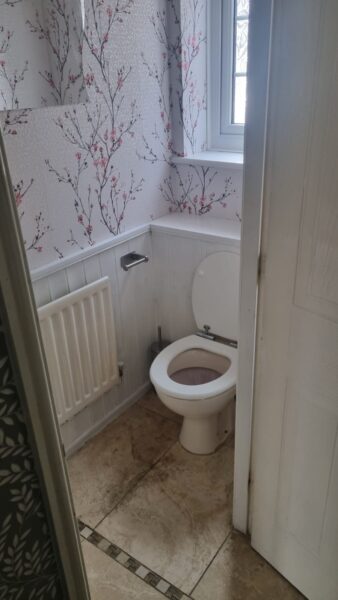 Alger Mews, Ashton-under- Lyne, and parking spaces OL6 9NF