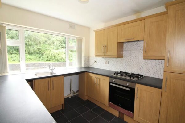 Woodfield Crescent, Blackwood, NP12 0BX